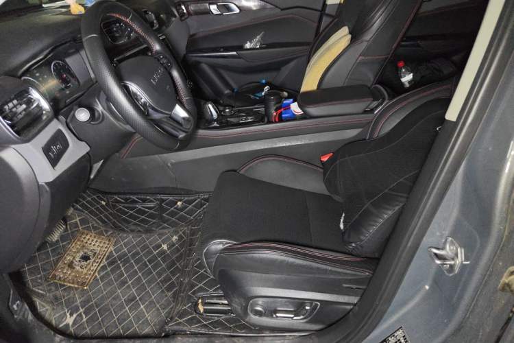 Used Lynk & Co 02 2018 2.0T DCT 4x4 Sport Pro Edition China V Standard Left Front Seat