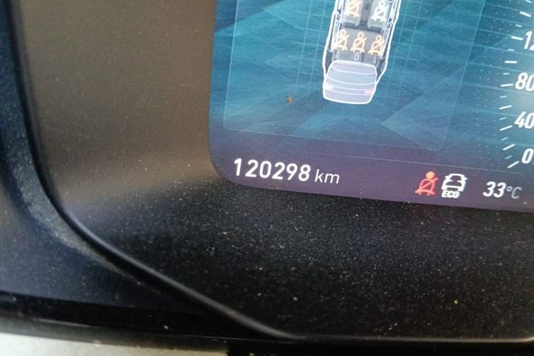 Used Lynk & Co 02 2018 1.5T DCT Two-Wheel Drive Zhaopu Version China V Standard Odometer Close Up
