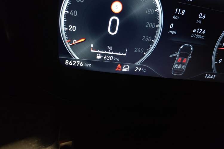 Used Lynk & Co 02 2018 2.0T DCT 4x4 Sport Pro Edition China V Standard Odometer Close Up