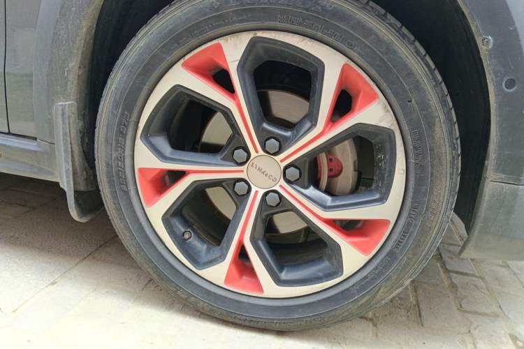Used Lynk & Co 02 2018 1.5T DCT Two-Wheel Drive Zhaopu Version China V Standard Right Front Wheel Hub