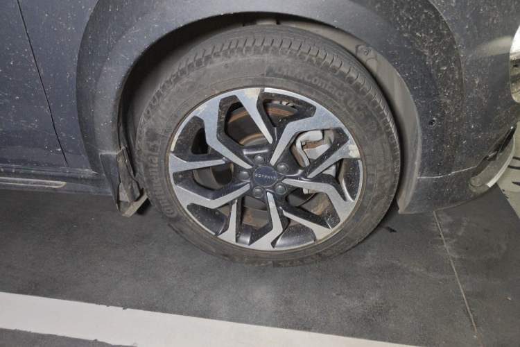 Used Lynk & Co 02 2018 2.0T DCT 4x4 Sport Pro Edition China V Standard Right Front Wheel Hub