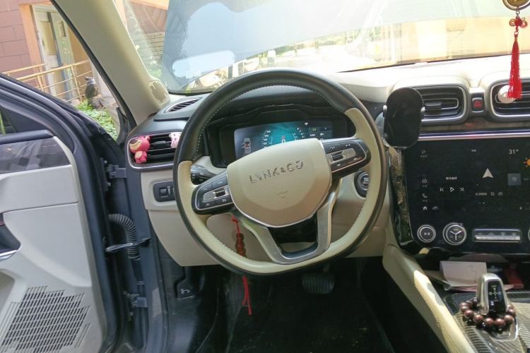 Used Lynk & Co 02 2018 1.5T DCT Two-Wheel Drive Zhaopu Version China V Standard Steering Wheel