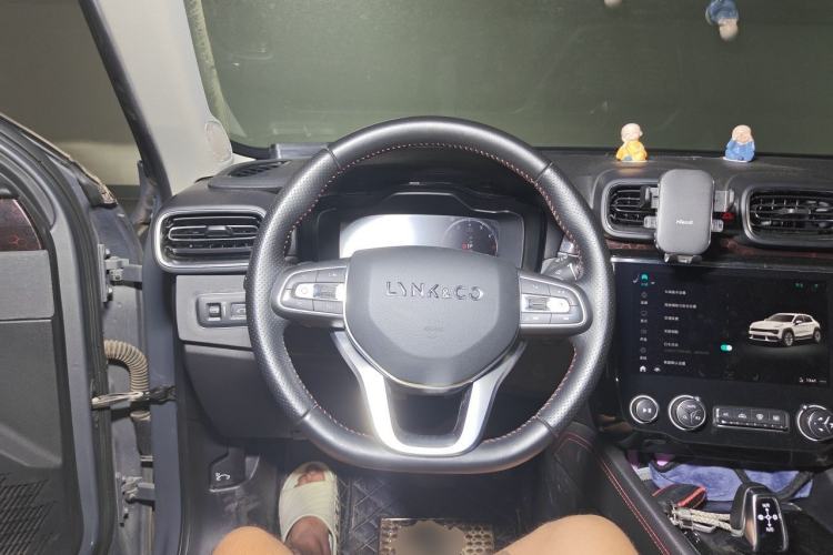 Used Lynk & Co 02 2018 2.0T DCT 4x4 Sport Pro Edition China V Standard Steering Wheel