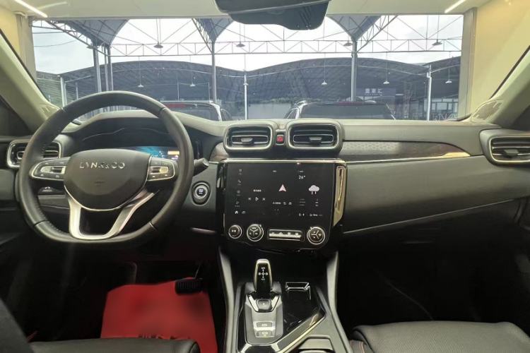 Used Lynk & Co 02 2018 1.5T DCT Two-Wheel Drive Pro Version China V Emission Standard Audio And AC Panel