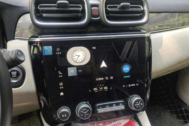 Used Lynk & Co 02 2018 1.5T DCT Two-Wheel Drive Zhaopu Version China V Standard Audio And AC Panel