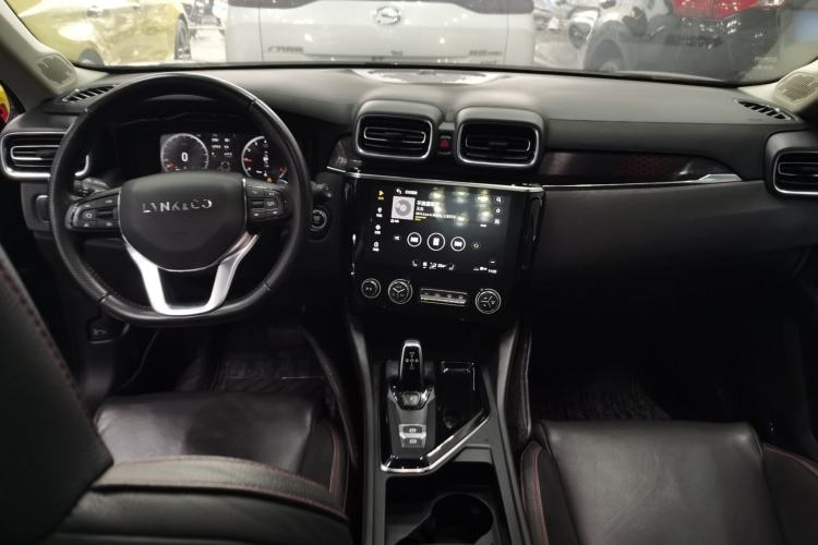 Used Lynk & Co 02 2018 1.5T DCT Two-Wheel Drive Sporty Version China V Standard Center Console