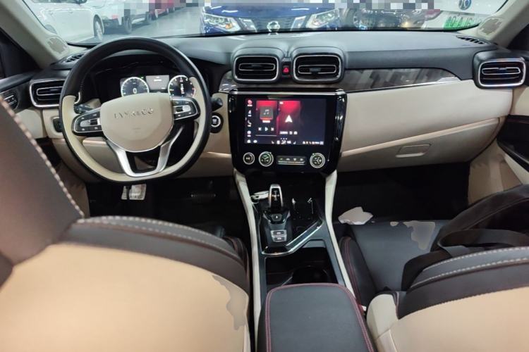 Used Lynk & Co 02 2018 1.5T DCT Two-Wheel Drive Zhaopu Version China V Standard Center Console