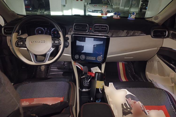 Used Lynk & Co 02 2018 1.5T DCT Two-Wheel Drive Zhaopu Version China V Standard Center Console