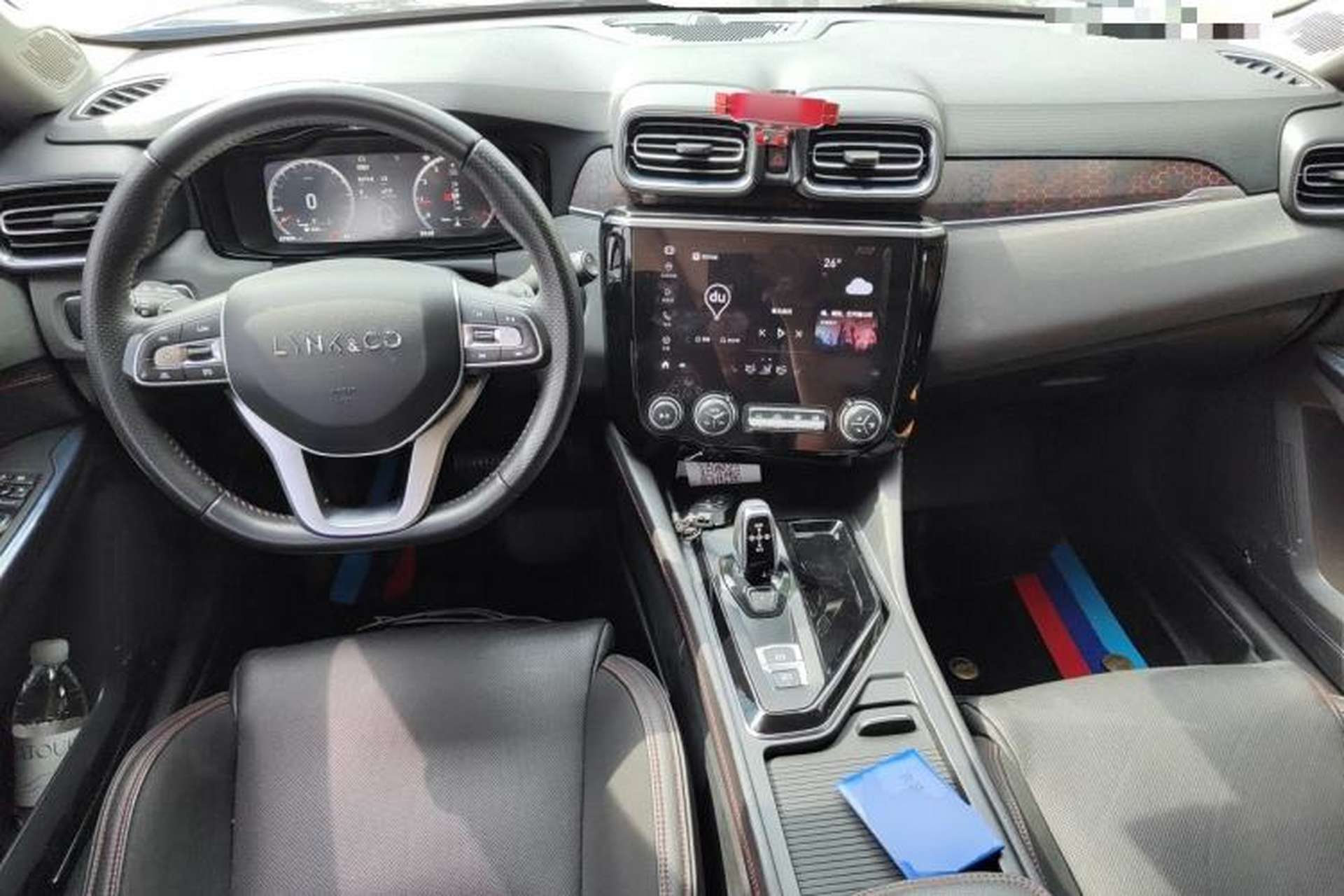Used Lynk & Co 02 2018 2.0T Automatic Two-Wheel Drive Pro Edition China VI Standard Center Console