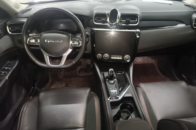 Used Lynk & Co 02 2018 1.5T DCT Two-Wheel Drive Pro Version China V Emission Standard Center Console