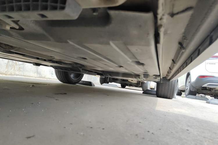 Used Lynk & Co 02 2018 2.0T Automatic Two-Wheel Drive Pro Edition China VI Standard Chassis Front Left