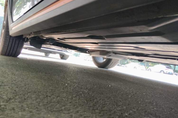 Used Lynk & Co 02 2018 1.5T DCT Two-Wheel Drive Pro Version China V Emission Standard Chassis Front Right