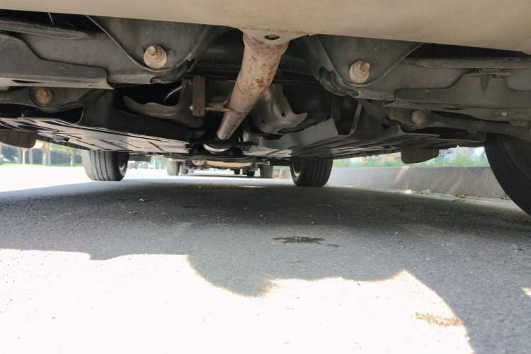 Used Lynk & Co 02 2018 1.5T DCT Two-Wheel Drive Pro Version China V Emission Standard Chassis Rear