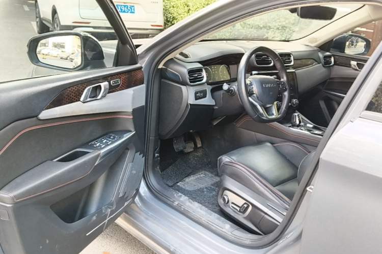 Used Lynk & Co 02 2018 1.5T DCT Two-Wheel Drive Pro Version China V Emission Standard Driver Seat