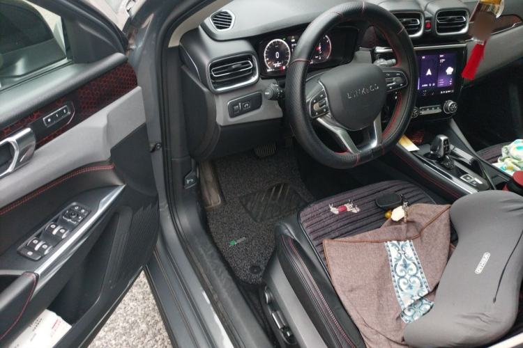 Used Lynk & Co 02 2018 1.5T DCT Two-Wheel Drive Pro Version China V Emission Standard Driver Seat