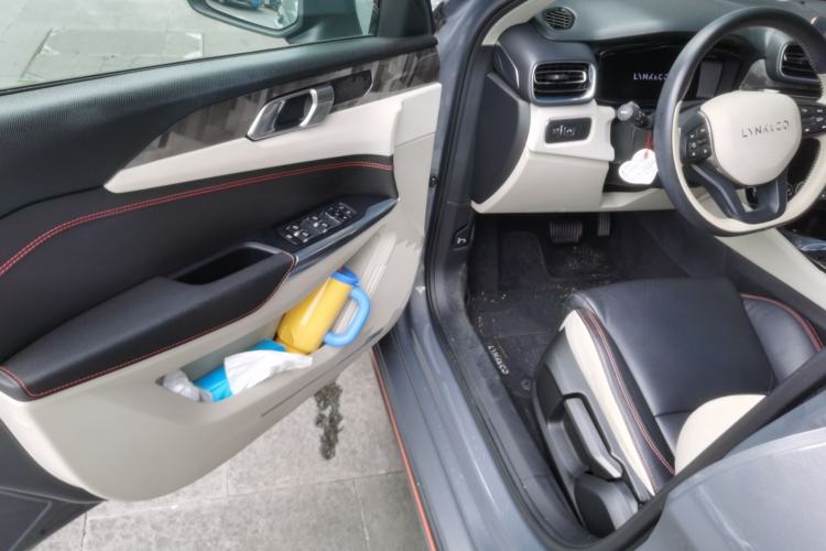 Used Lynk & Co 02 2018 1.5T DCT Two-Wheel Drive Zhaoban China V Standard Driver Seat
