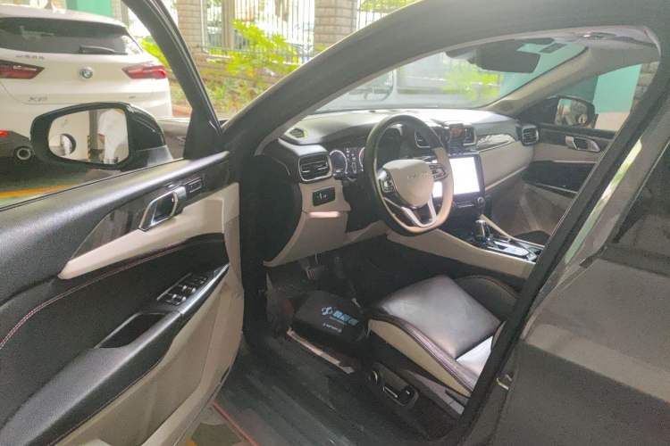 Used Lynk & Co 02 2018 1.5T DCT Two-Wheel Drive Zhaopu Version China V Standard Driver Seat