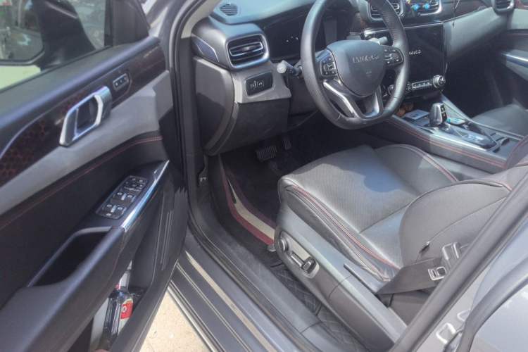 Used Lynk & Co 02 2018 1.5T DCT Two-Wheel Drive Pro Version China V Emission Standard Driver Seat
