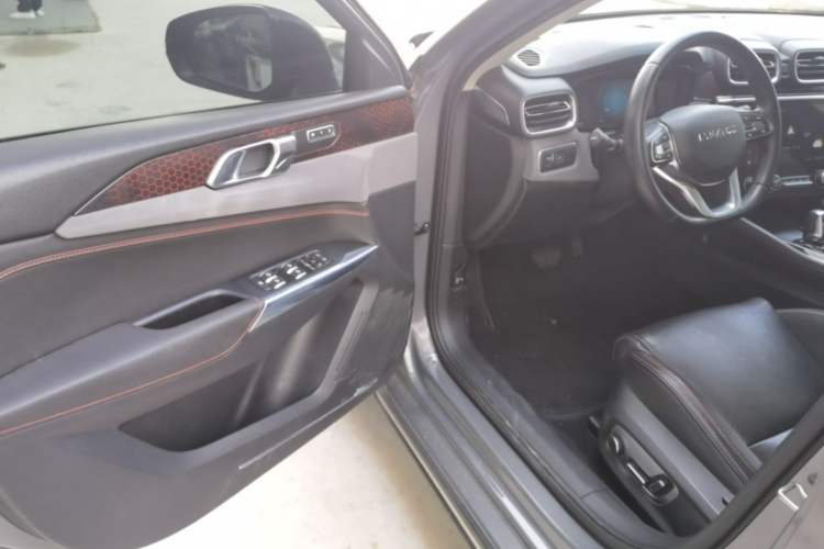 Used Lynk & Co 02 2018 1.5T DCT Two-Wheel Drive Pro Version China V Emission Standard Driver Seat