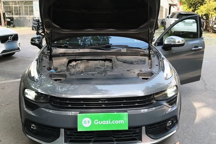 Used Lynk & Co 02 2018 1.5T DCT Two-Wheel Drive Pro Version China V Emission Standard Engine Bay