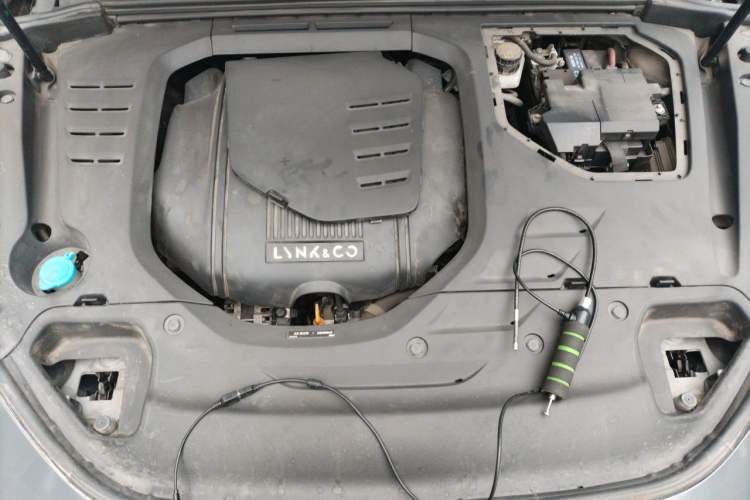 Used Lynk & Co 02 2018 1.5T DCT Two-Wheel Drive Pro Version China V Emission Standard Engine Bay