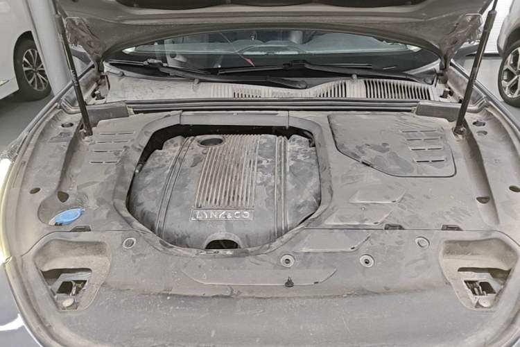 Used Lynk & Co 02 2018 1.5T DCT Two-Wheel Drive Zhaoban China V Standard Engine Bay