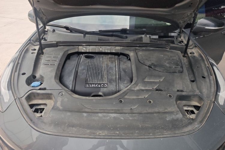 Used Lynk & Co 02 2018 1.5T DCT Two-Wheel Drive Zhaopu Version China V Standard Engine Bay