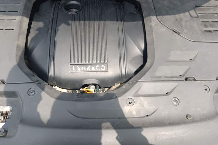 Used Lynk & Co 02 2018 1.5T DCT Two-Wheel Drive Zhaopu Version China V Standard Engine Bay