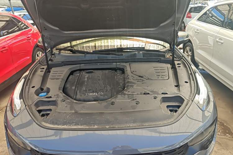Used Lynk & Co 02 2018 1.5T DCT Two-Wheel Drive Zhaoban China V Standard Engine Bay