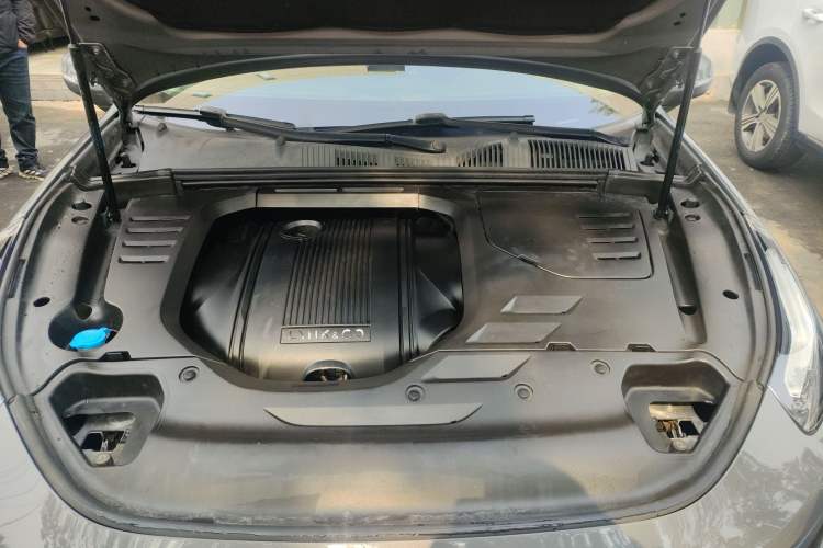 Used Lynk & Co 02 2018 1.5T DCT Two-Wheel Drive Zhaoban China V Standard Engine Bay