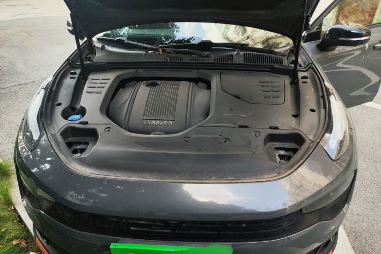 Used Lynk & Co 02 2018 1.5T DCT Two-Wheel Drive Zhaopu Version China V Standard Engine Bay