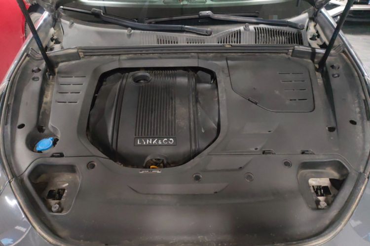 Used Lynk & Co 02 2018 1.5T DCT Two-Wheel Drive Zhaopu Version China V Standard Engine Bay