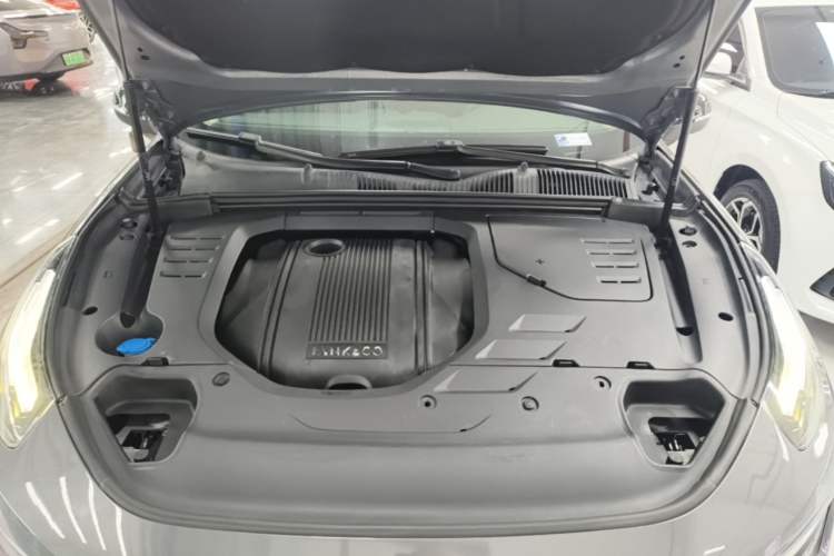 Used Lynk & Co 02 2018 1.5T DCT Two-Wheel Drive Zhaopu Version China V Standard Engine Bay