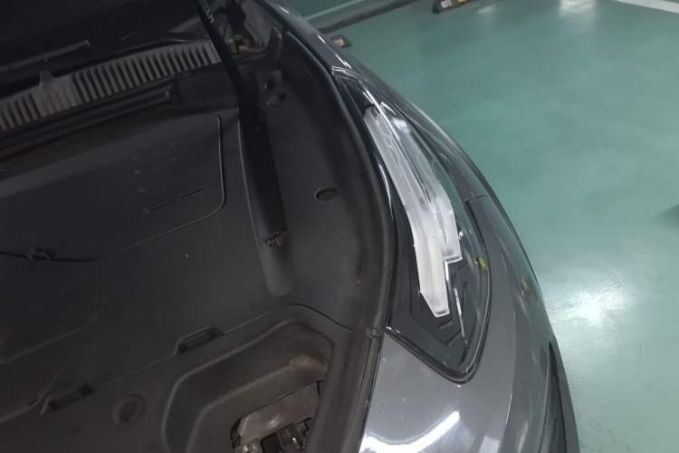 Used Lynk & Co 02 2018 1.5T DCT Two-Wheel Drive Zhaopu Version China V Standard Engine Bay Left
