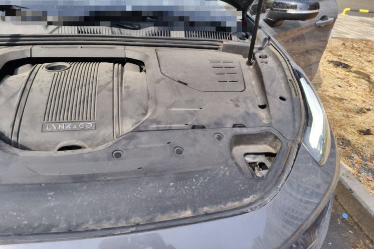 Used Lynk & Co 02 2018 1.5T DCT Two-Wheel Drive Pro Version China V Emission Standard Engine Bay Left