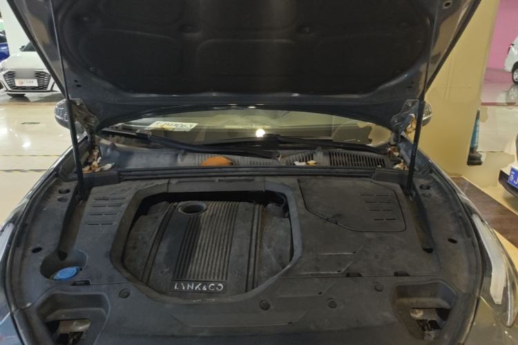 Used Lynk & Co 02 2018 1.5T DCT Two-Wheel Drive Sporty Version China V Standard Engine Bay