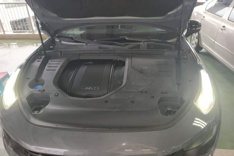 Used Lynk & Co 02 2018 1.5T DCT Two-Wheel Drive Zhaopu Version China V Standard Engine Bay