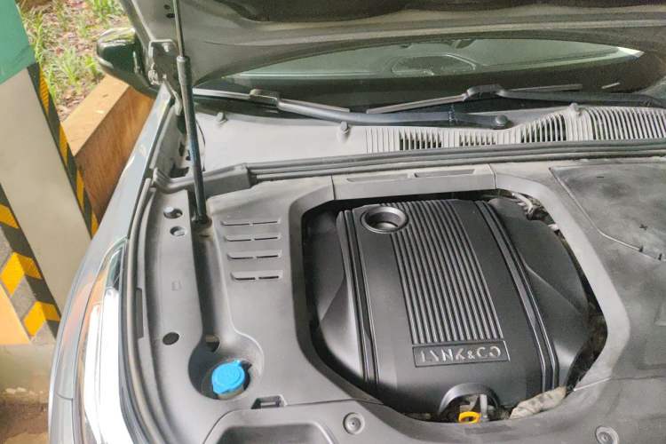 Used Lynk & Co 02 2018 1.5T DCT Two-Wheel Drive Zhaopu Version China V Standard Engine Bay Right
