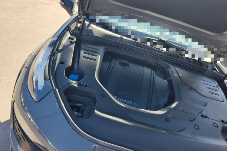 Used Lynk & Co 02 2018 1.5T DCT Two-Wheel Drive Pro Version China V Emission Standard Engine Bay Right