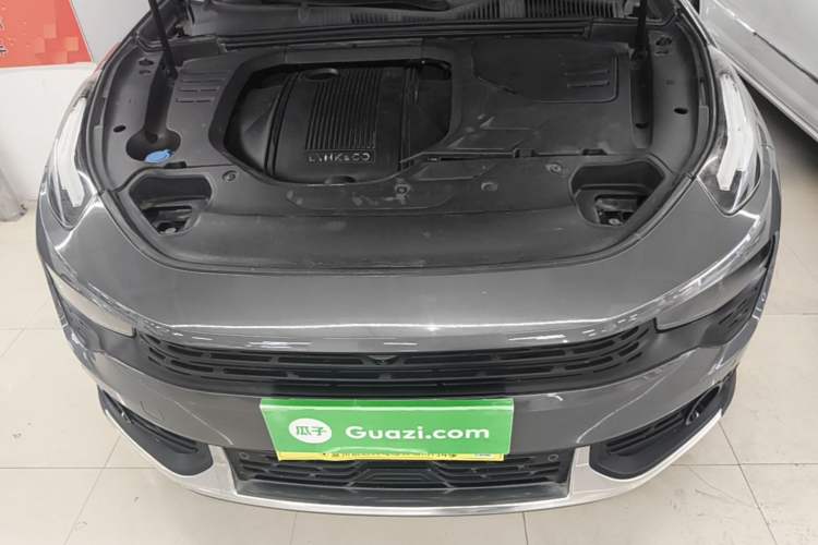 Used Lynk & Co 02 2018 1.5T DCT Two-Wheel Drive Pro Version China V Emission Standard Engine Bay