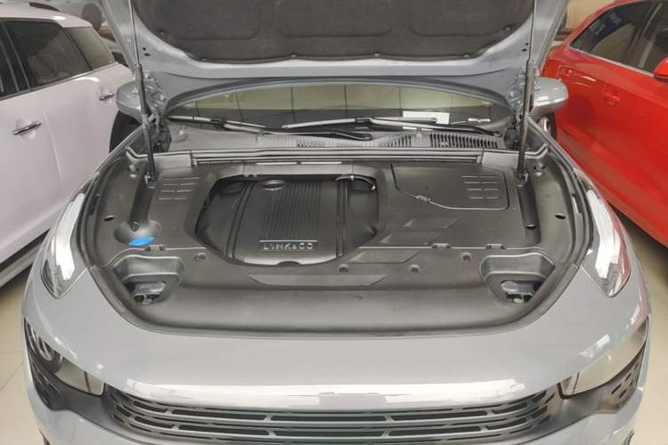 Used Lynk & Co 02 2018 1.5T DCT Two-Wheel Drive Zhaoban China V Standard Engine Bay