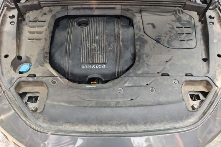 Used Lynk & Co 02 2018 1.5T DCT Two-Wheel Drive Zhaoban China V Standard Engine Bay