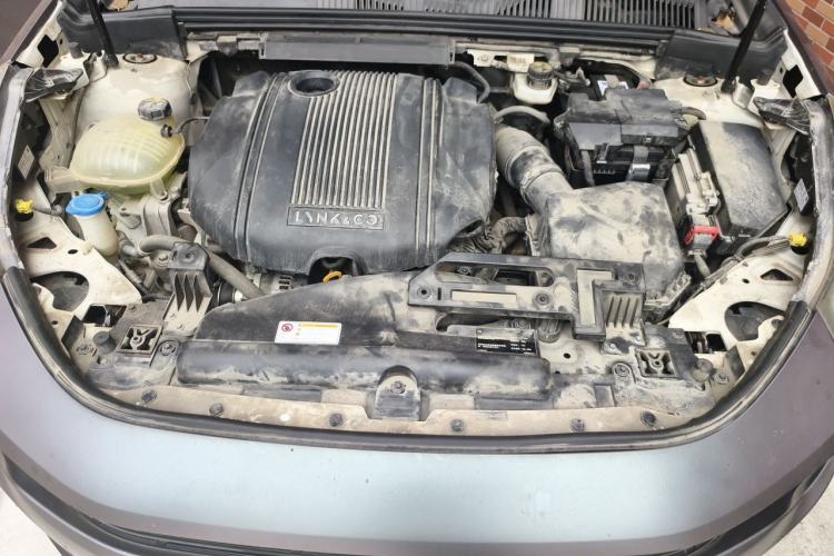 Used Lynk & Co 02 2018 1.5T DCT Two-Wheel Drive Zhaoban China V Standard Engine Bay