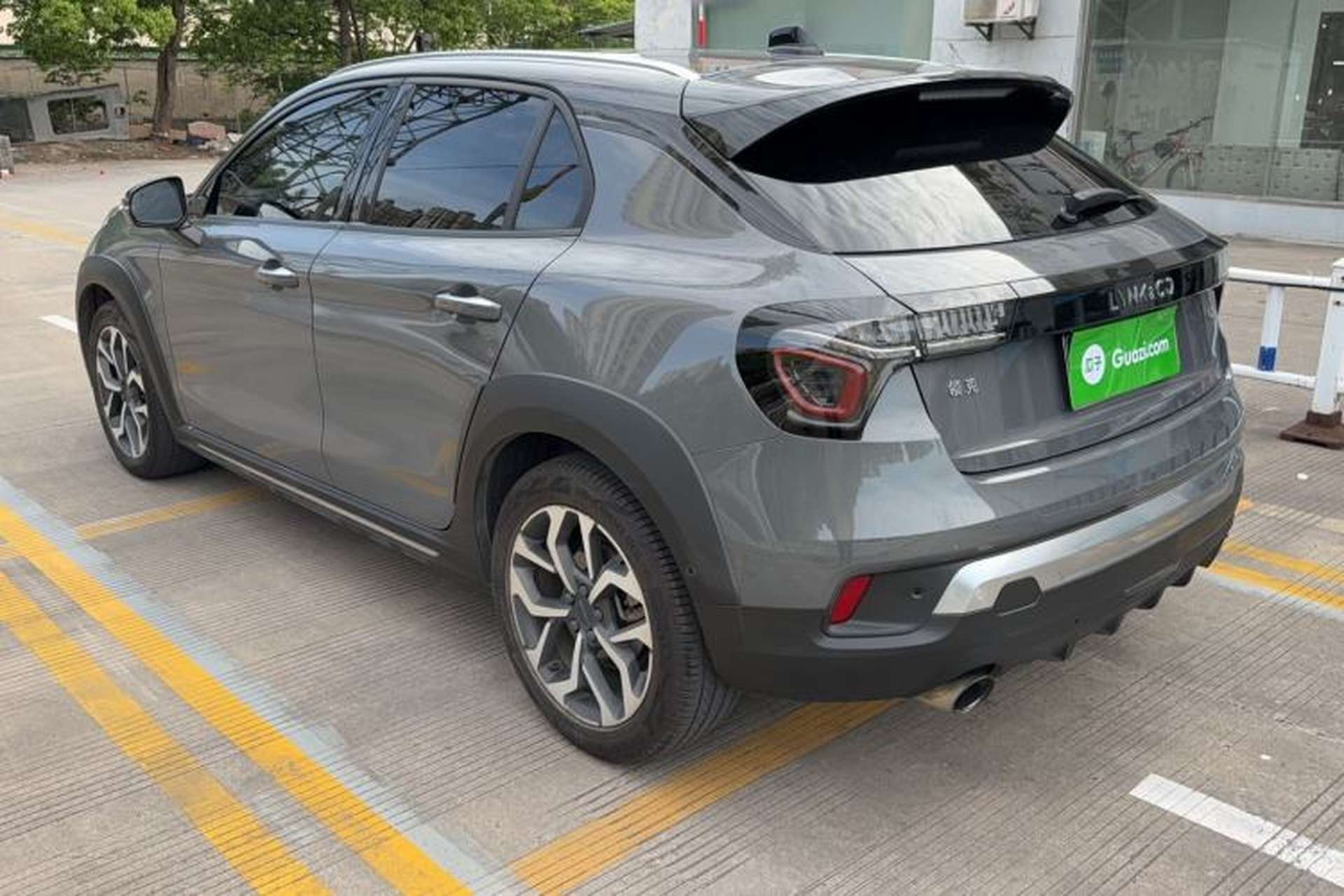 Used Lynk & Co 02 2018 1.5T DCT Two-Wheel Drive Pro Version China V Emission Standard Exterior 1