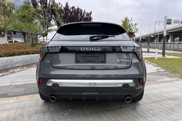 Used Lynk & Co 02 2018 1.5T DCT Two-Wheel Drive Sporty Version China V Standard Exterior 11