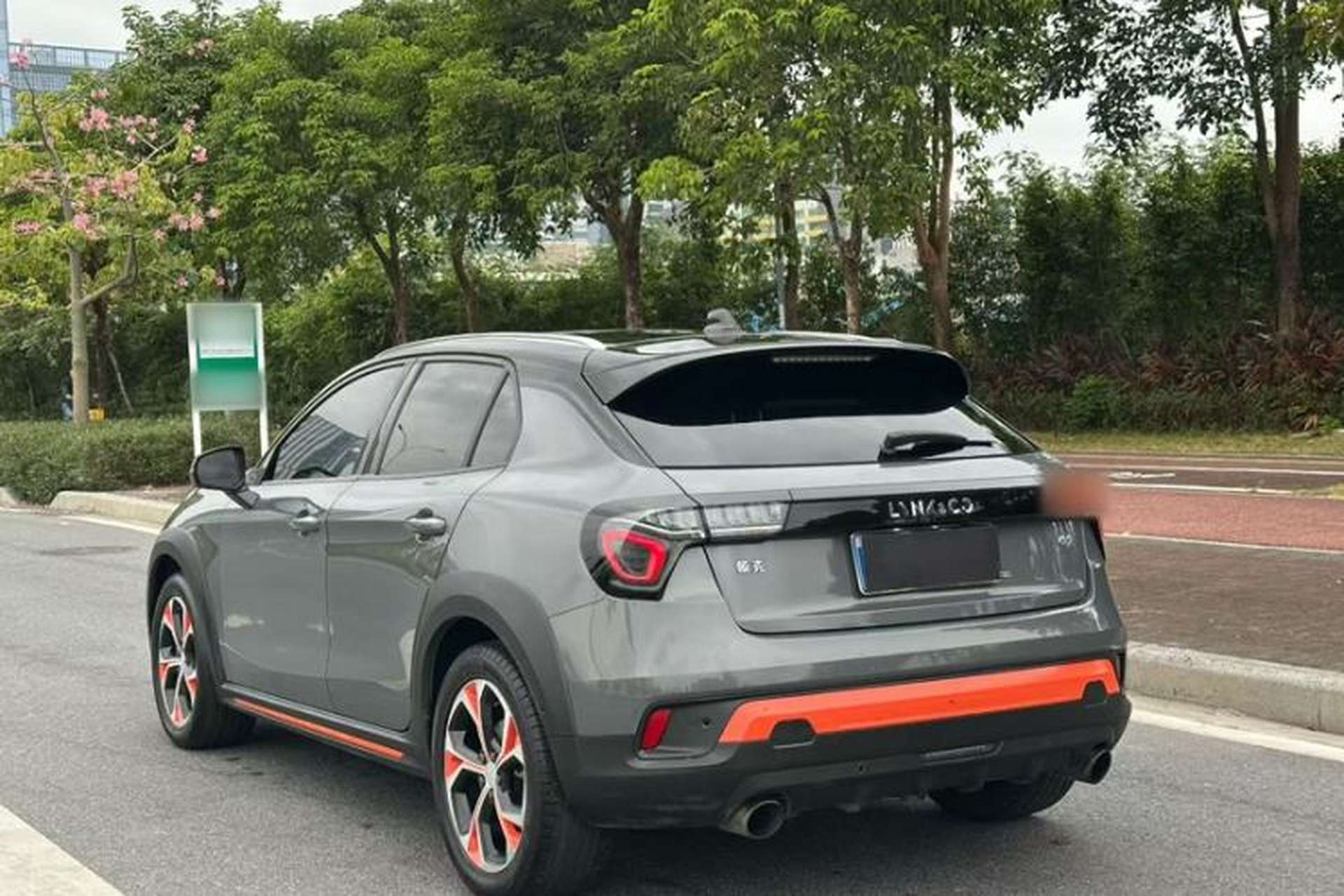 Used Lynk & Co 02 2018 1.5T DCT Two-Wheel Drive Zhaopu Version China V Standard Exterior 3