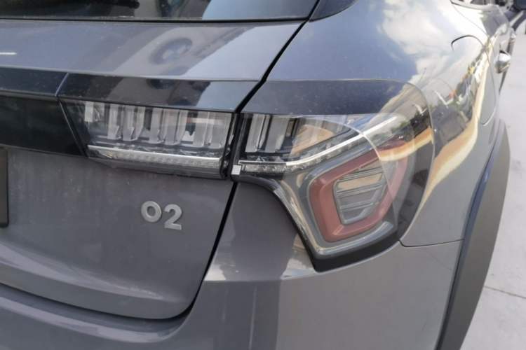 Used Lynk & Co 02 2018 1.5T DCT Two-Wheel Drive Pro Version China V Emission Standard Exterior 3