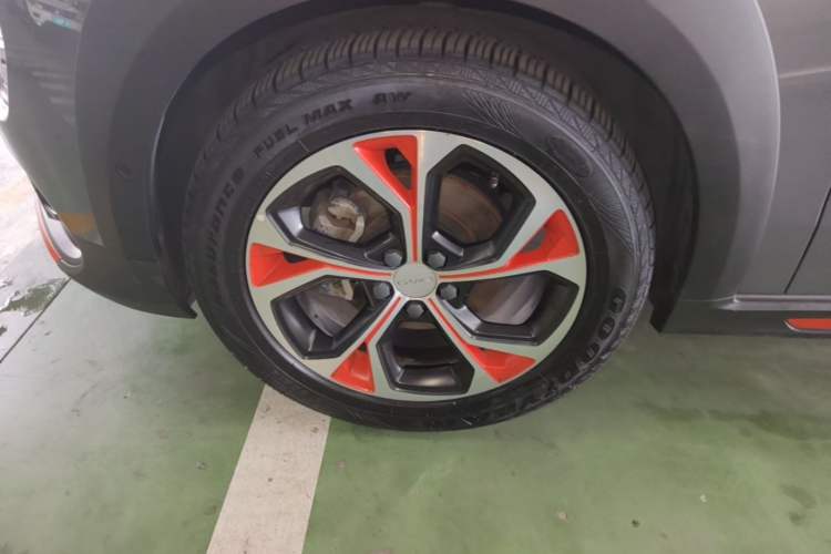 Used Lynk & Co 02 2018 1.5T DCT Two-Wheel Drive Zhaopu Version China V Standard Exterior 4