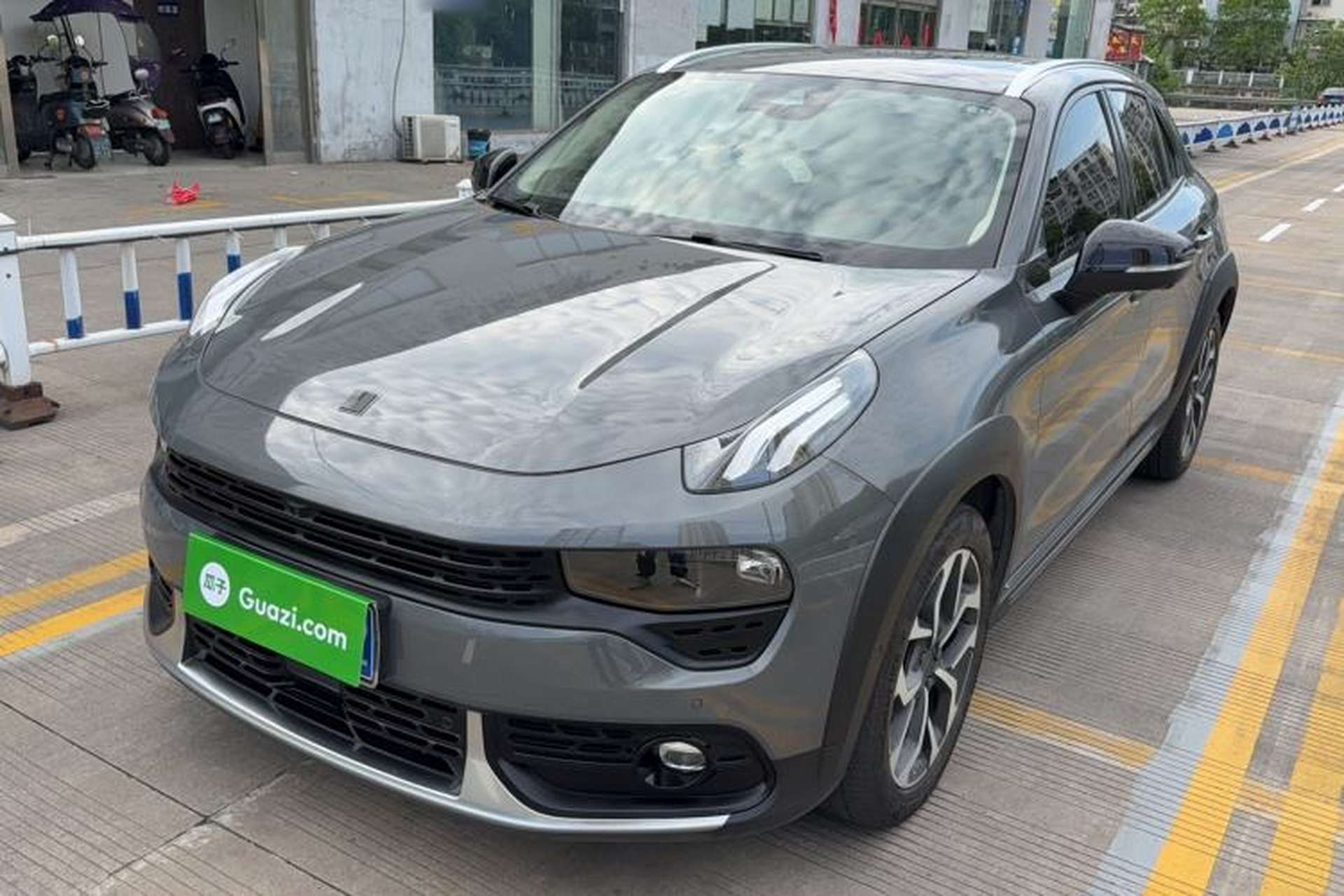 Used Lynk & Co 02 2018 1.5T DCT Two-Wheel Drive Pro Version China V Emission Standard Front Left 45 Deg