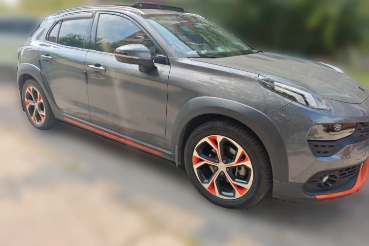 Used Lynk & Co 02 2018 1.5T DCT Two-Wheel Drive Zhaoban China V Standard Front Right 45 Deg